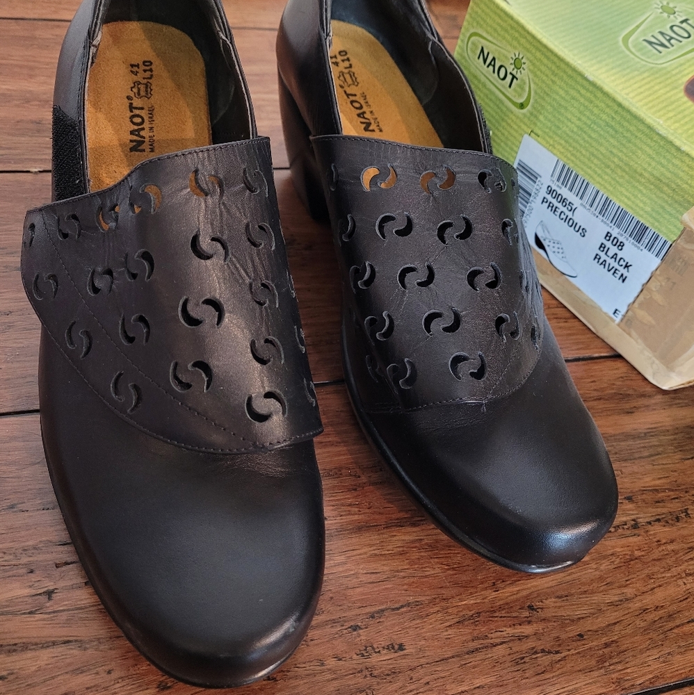 Naot precious black raven size 41